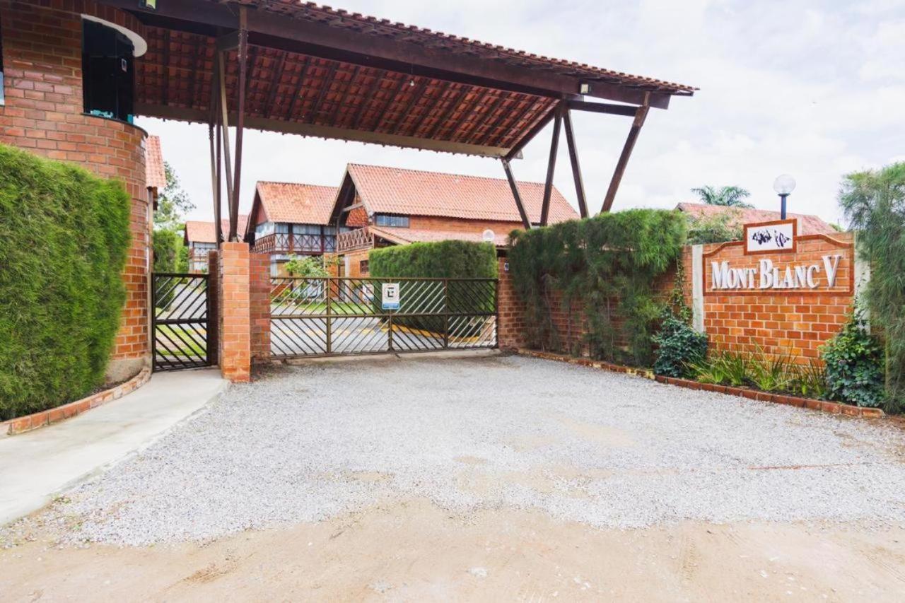 Lindo Chale Em Gravata - Condominio Mont Blanc V Dış mekan fotoğraf
